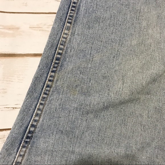 DKNY Vintage Light Wash Jeans - Picture 5 of 5